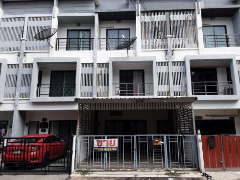 888/3 ม.อิงทาวน์ ติวานนท์ แจ้งวัฒนะ  บ้านใหม่ เมืองปทุมธานี ปทุมธานี