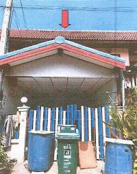 ขายทาวน์เฮ้าส์ ระแหง ลาดหลุมแก้ว ปทุมธานี ขนาด 16 ตร.ว. ของ ธนาคารอาคารสงเคราะห์