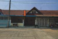 ขายทาวน์เฮ้าส์ หน้าไม้ ลาดหลุมแก้ว ปทุมธานี ขนาด 18 ตร.ว. ของ ธนาคารอาคารสงเคราะห์